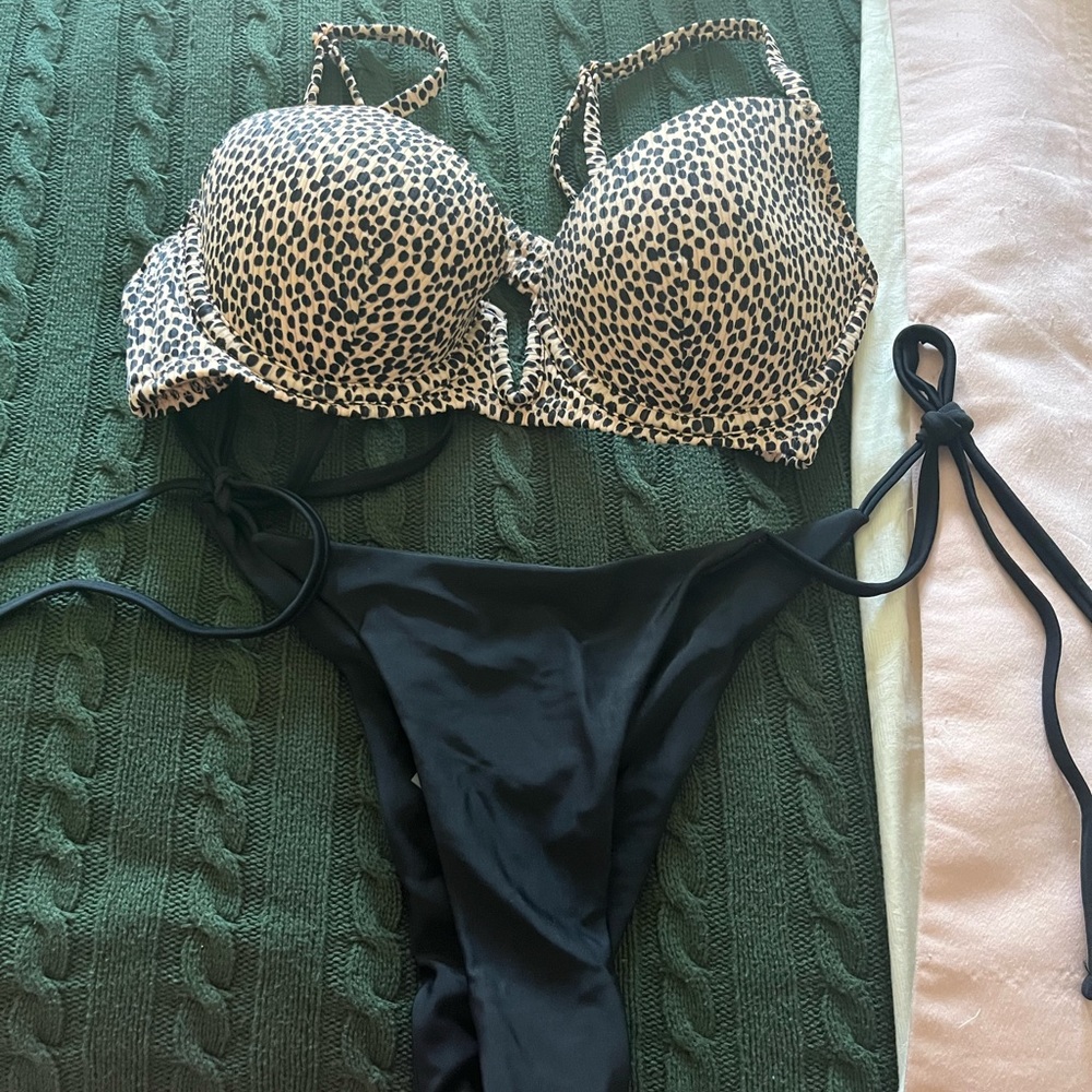 Cheetah print black bikini set